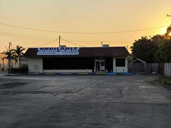 Freestanding Retail Building for Sale or Lease: 16800 NW 47th Ave, Miami Gardens, FL 33055